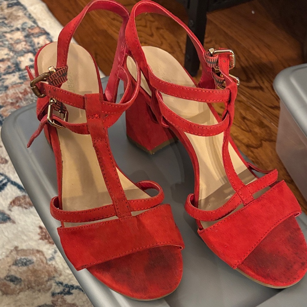 Chic Red Strappy Heels for Women